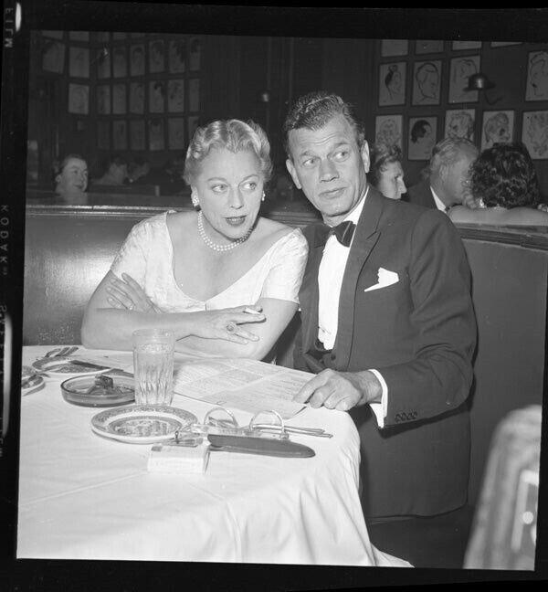 The couple in the 40s/50s.